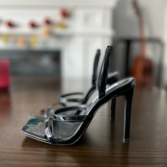 SOLD/ Steve Madden Gracey Heeled Sandals - Picture 5 of 10